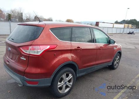2015 Ford Escape Se z USA, uszkodzony, nr VIN 1FMCU0GX6FUA26314